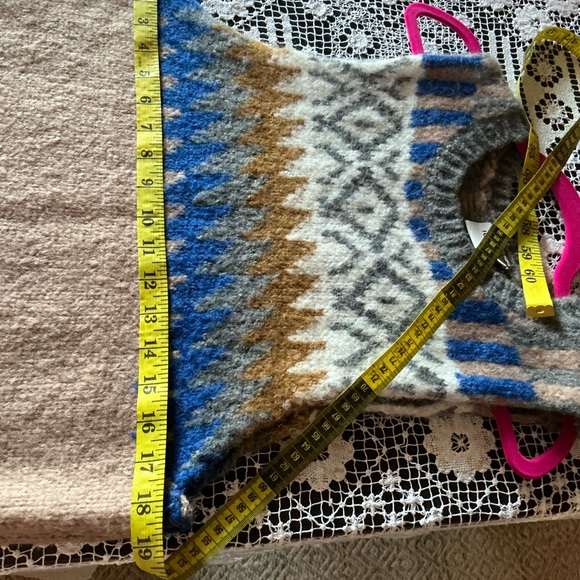 NWOT Ichi Designer Sleeveless Knitted Jumper - Size Small/Medium - Picture 5 of 7